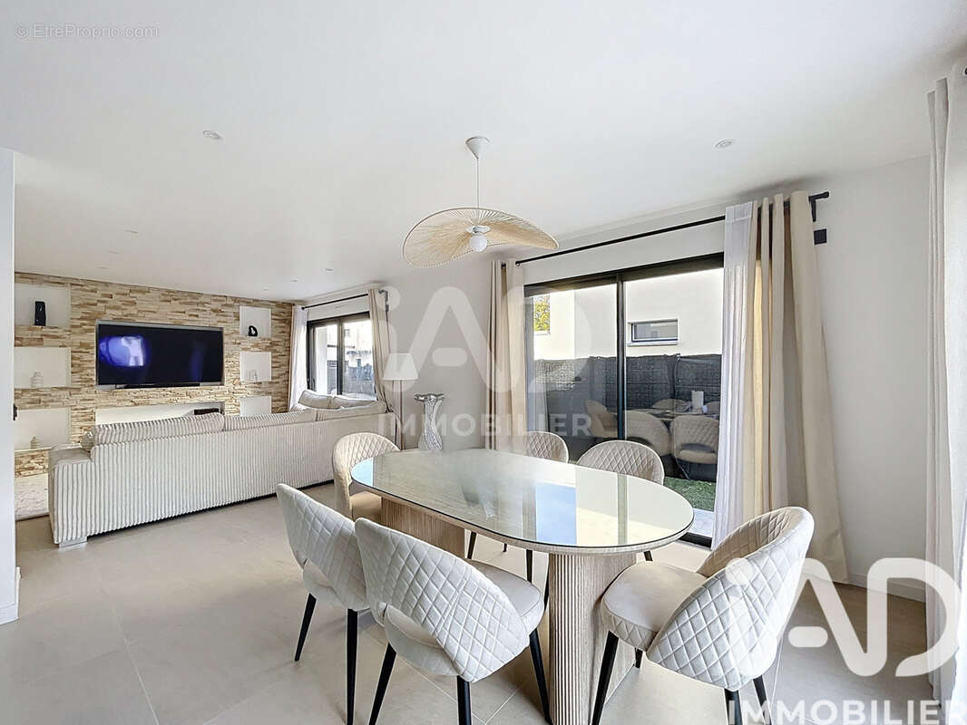 Photo 5 - Maison à CINTRE