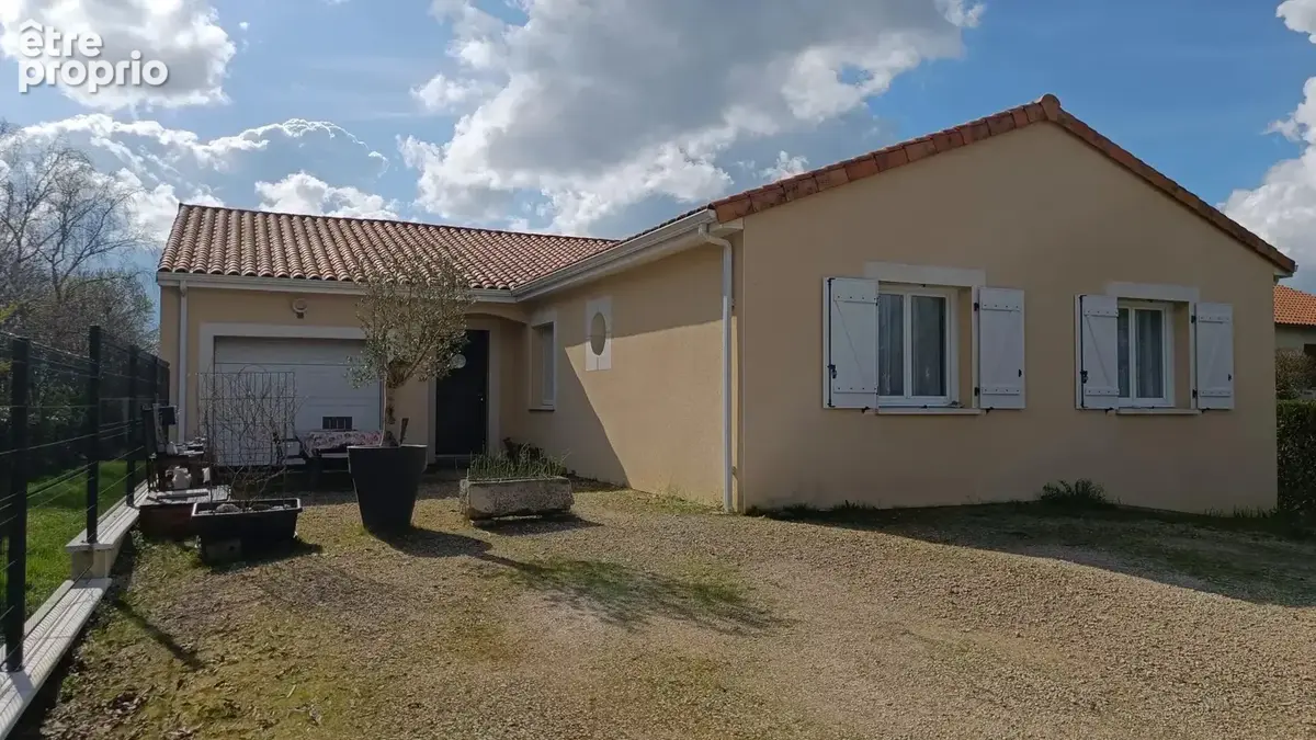 Maison à CISSE