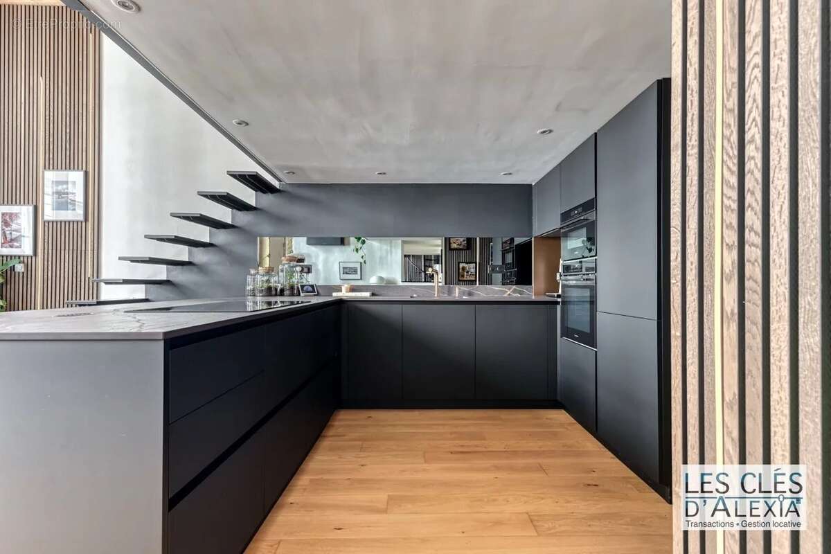 Appartement à LYON-1E