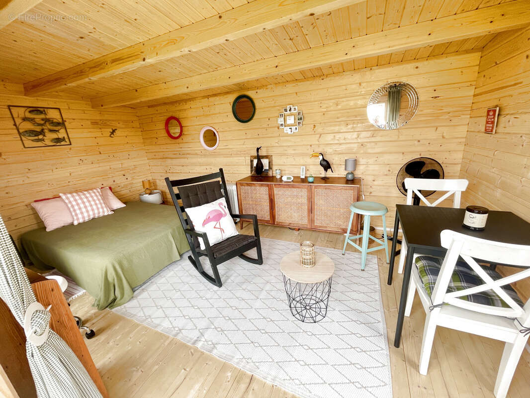 Maison à LAMONZIE-SAINT-MARTIN