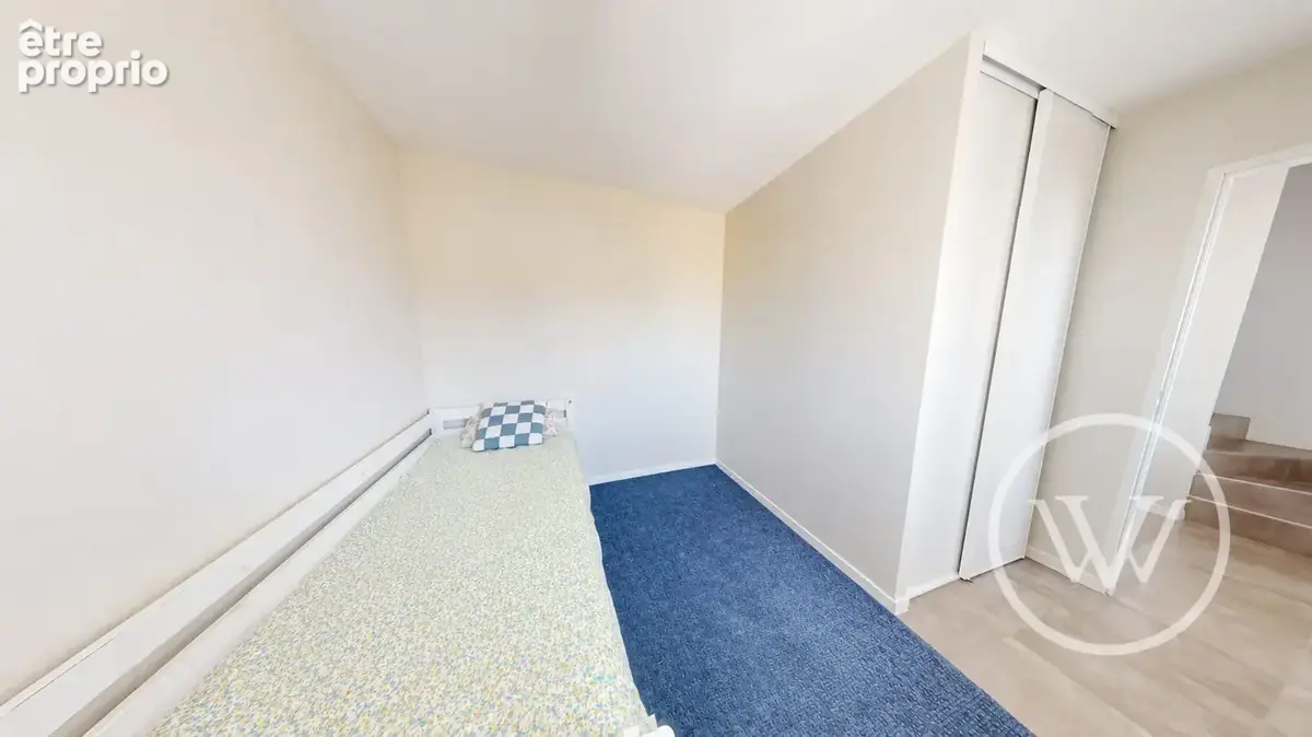 Maison 115 m² à Saint-Clair-Du-Rhone  - photo 8