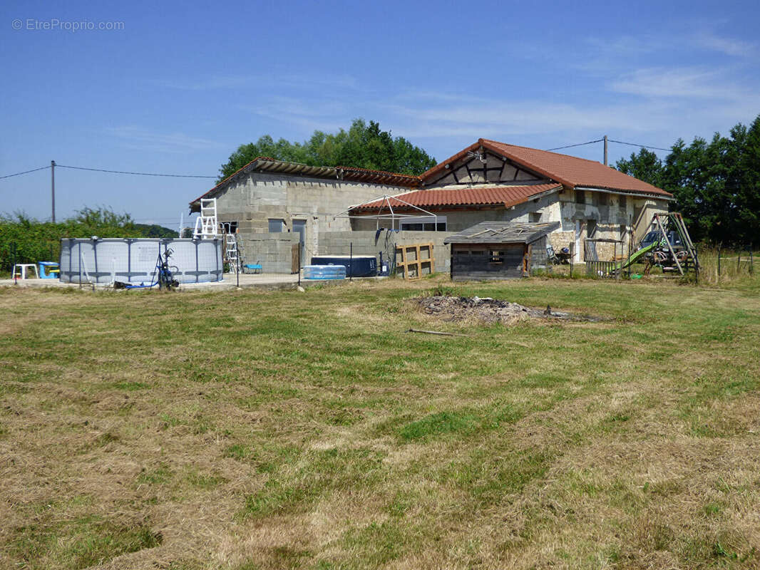 Maison à VERNOUX
