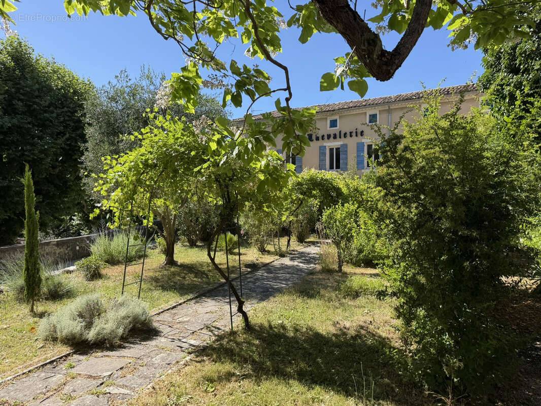 Maison à MALAUCENE