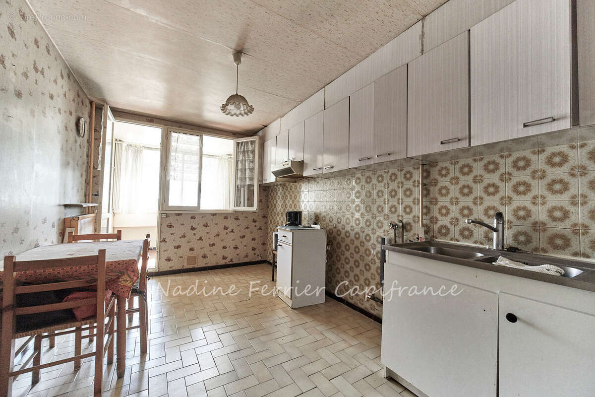 AIX-EN-PROVENCE – PIGONNET – Grand Appartement de 97 m² – 3 chambres - photo 4