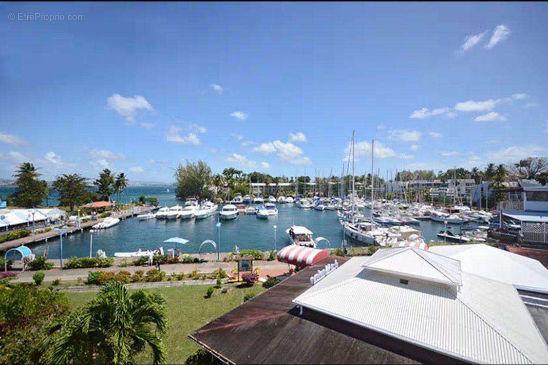 Appartement à LES TROIS-ILETS