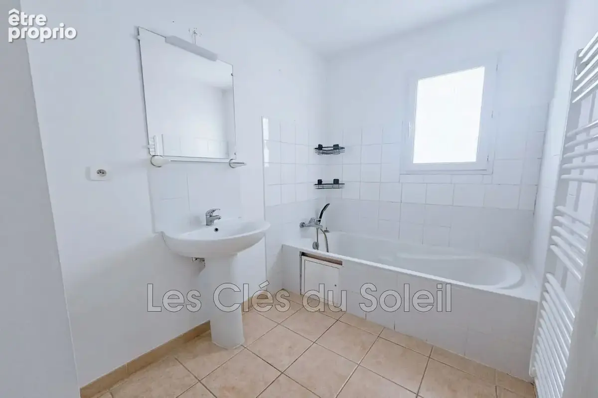 Maison 86 m² à Brignoles  - photo 7