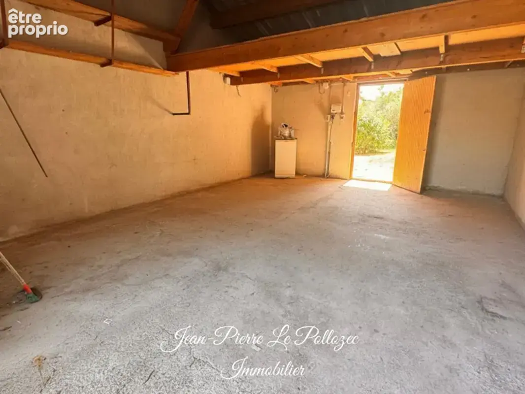 Maison avec quatre chambres et grand garage - photo 11