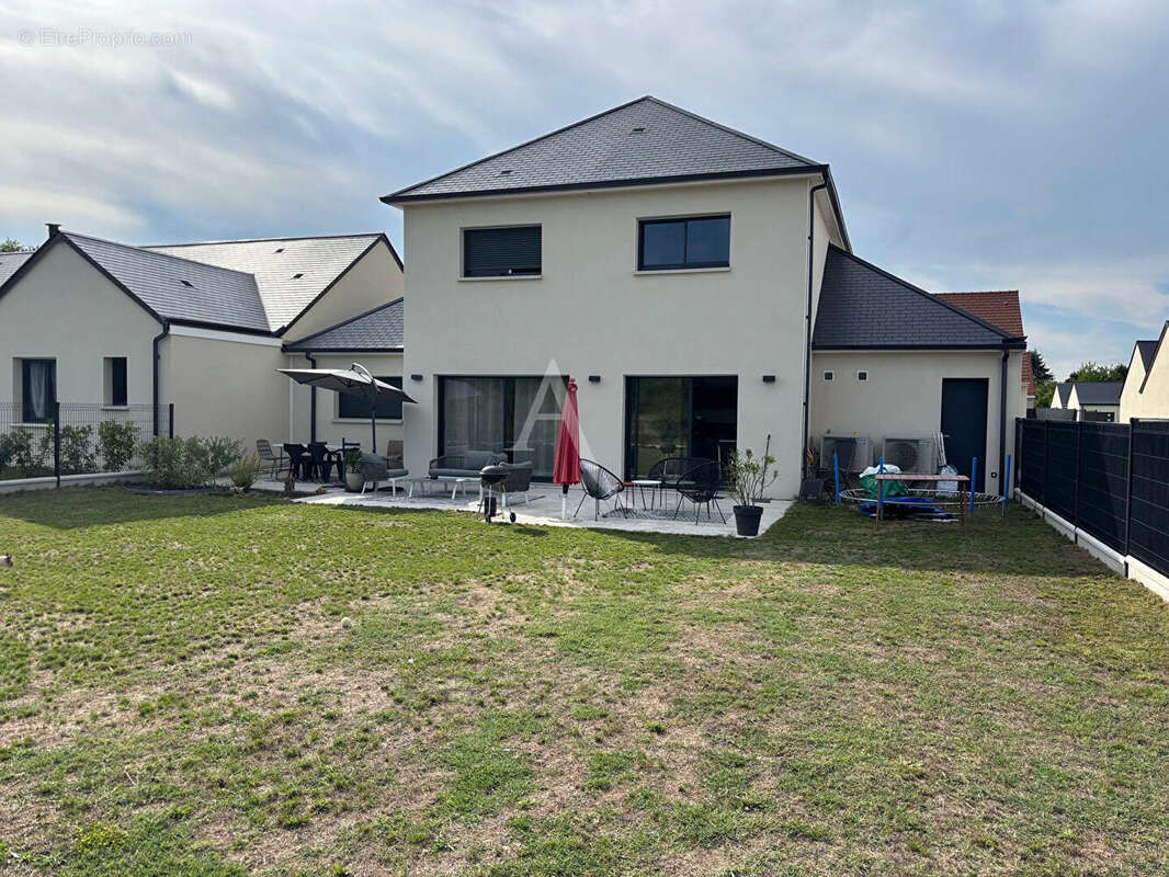 Maison contemporaine 140M² 2024 à Vineuil - photo 17