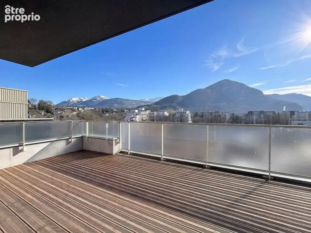 Appartement à ANNECY-LE-VIEUX