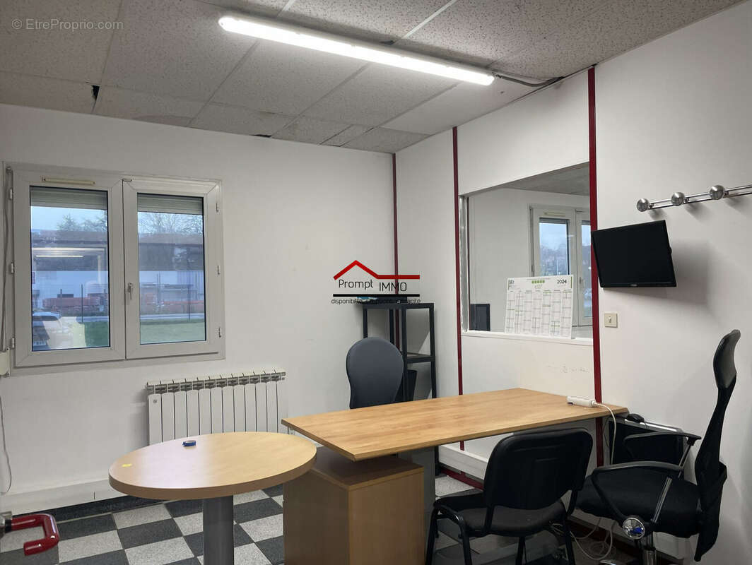 Commerce à PONTCHARRA-SUR-TURDINE