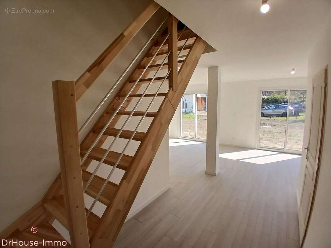 Maison 100 m² à Aiguebelle  - photo 5