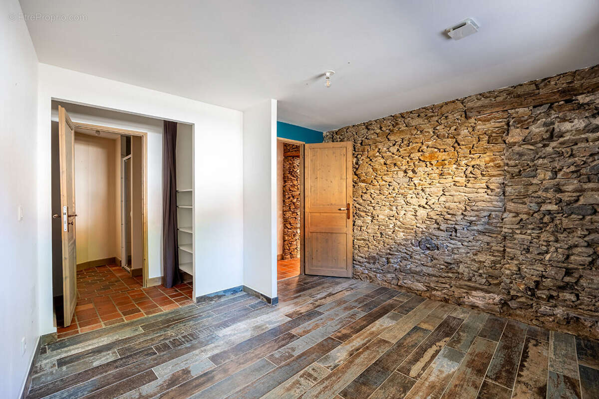 Maison à LE LOROUX-BOTTEREAU