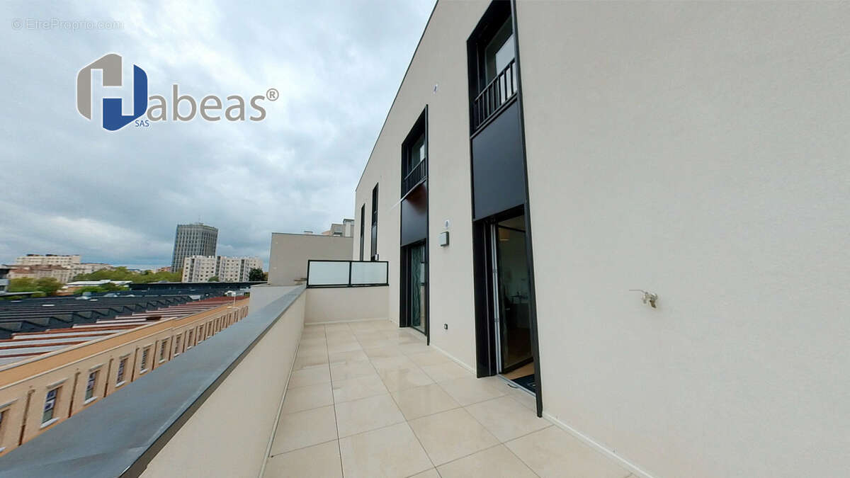 Appartement à VILLEURBANNE
