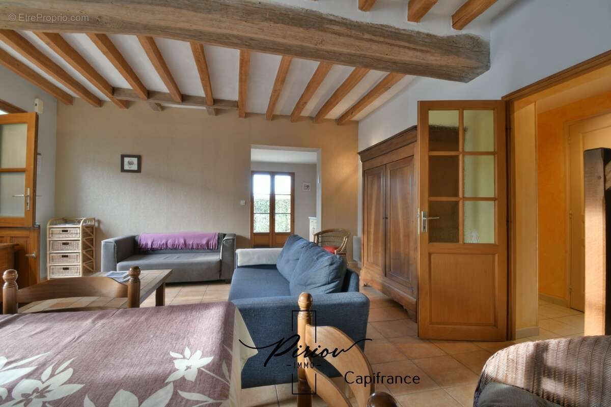 Propriété au charme de l'ancien - comprenant 2 gîtes - dépendances - photo 19