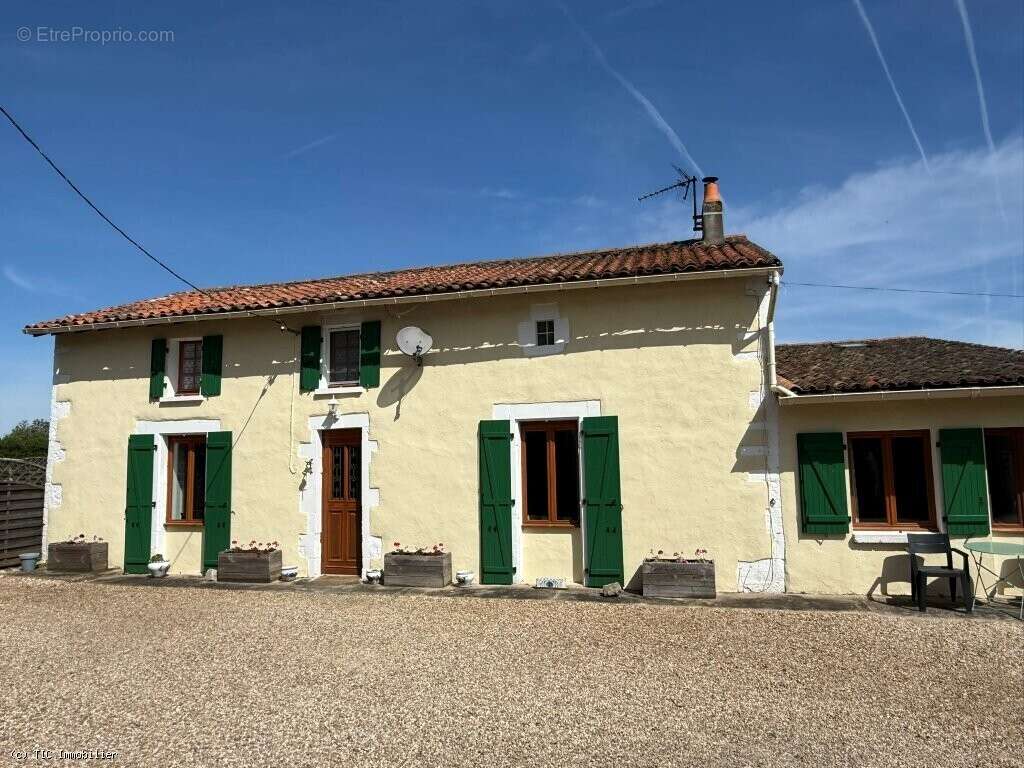Longère de Charme XIX? Avec Piscine Chauffée et 4 Chambres - photo 6
