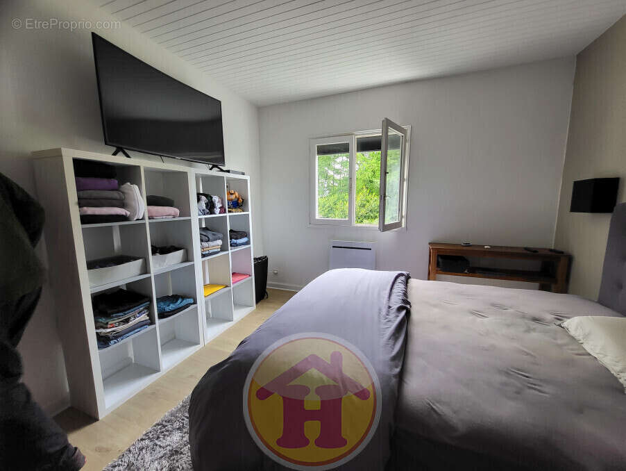 Maison à SAINT-VICTURNIEN