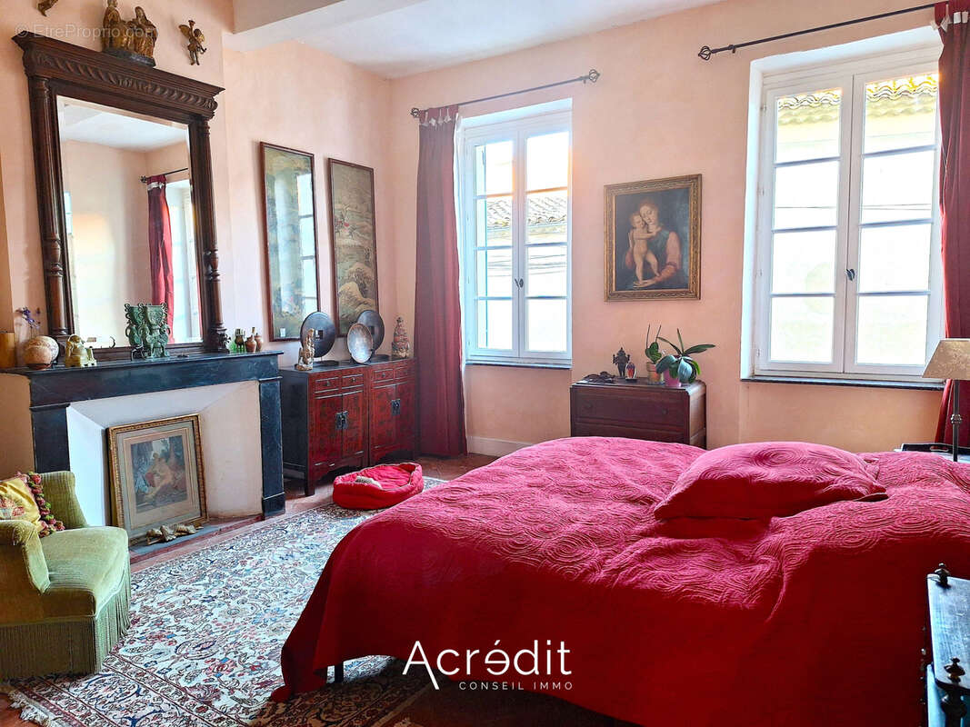 Maison à NISSAN-LEZ-ENSERUNE