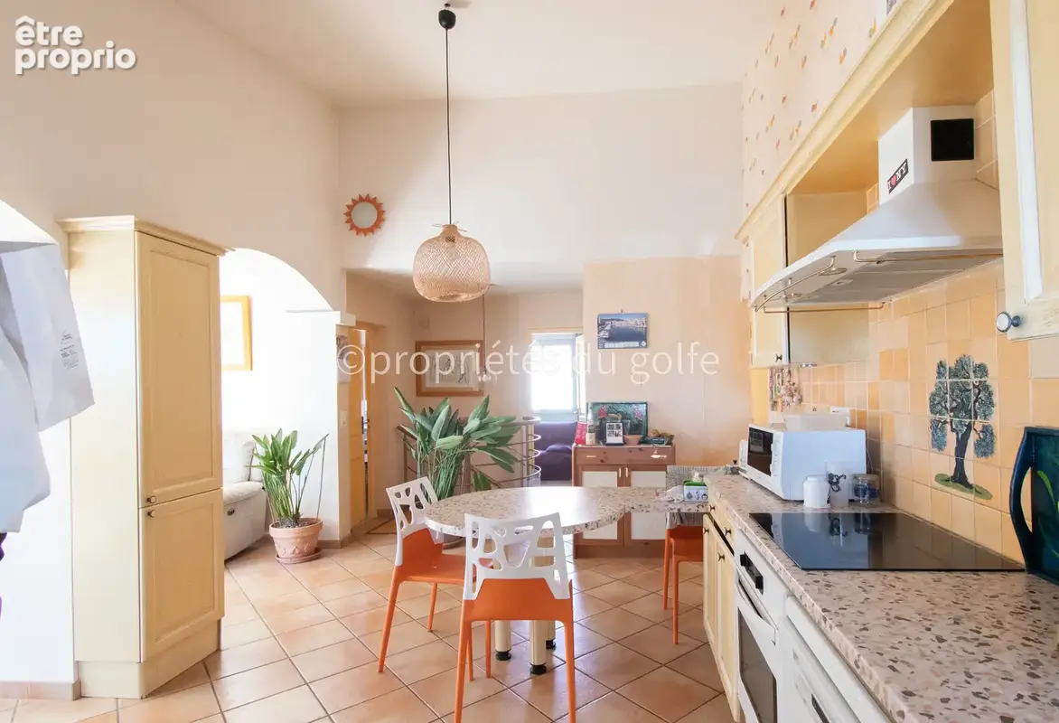 Sète, mont Saint Clair, villa de plain-pied avec piscine - photo 9