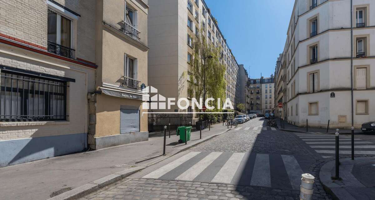 Appartement à PARIS-18E