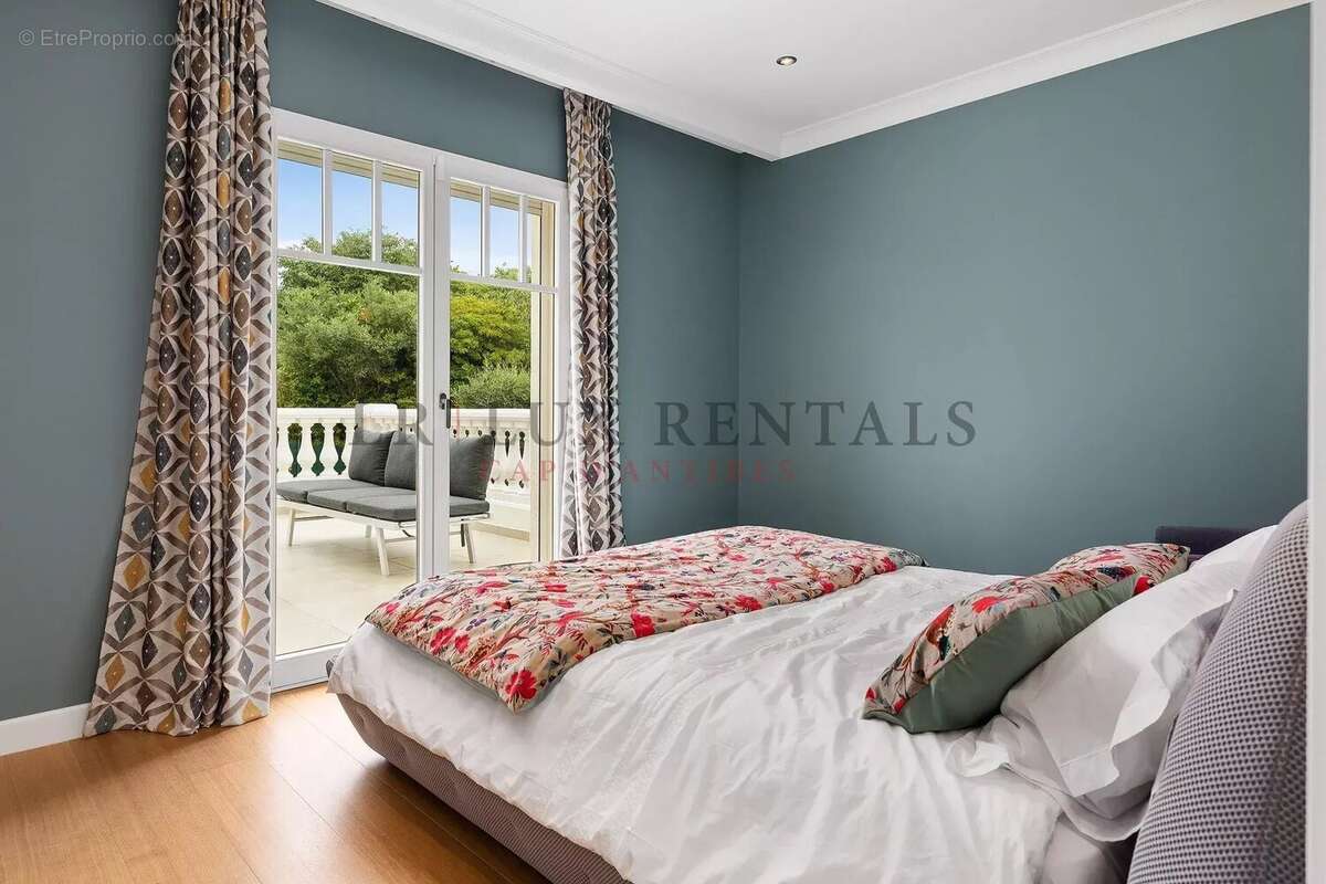 Maison à ANTIBES