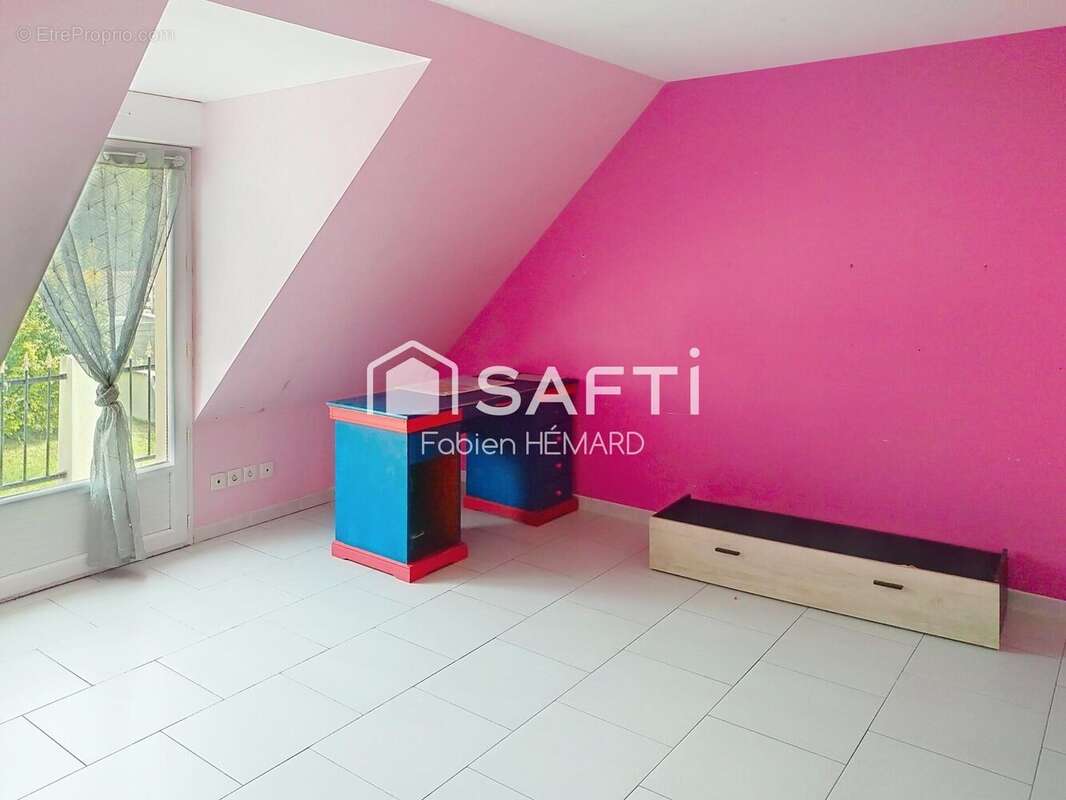 Photo 7 - Maison à ROMILLY-SUR-SEINE