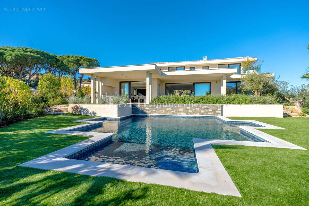 Maison à SAINTE-MAXIME