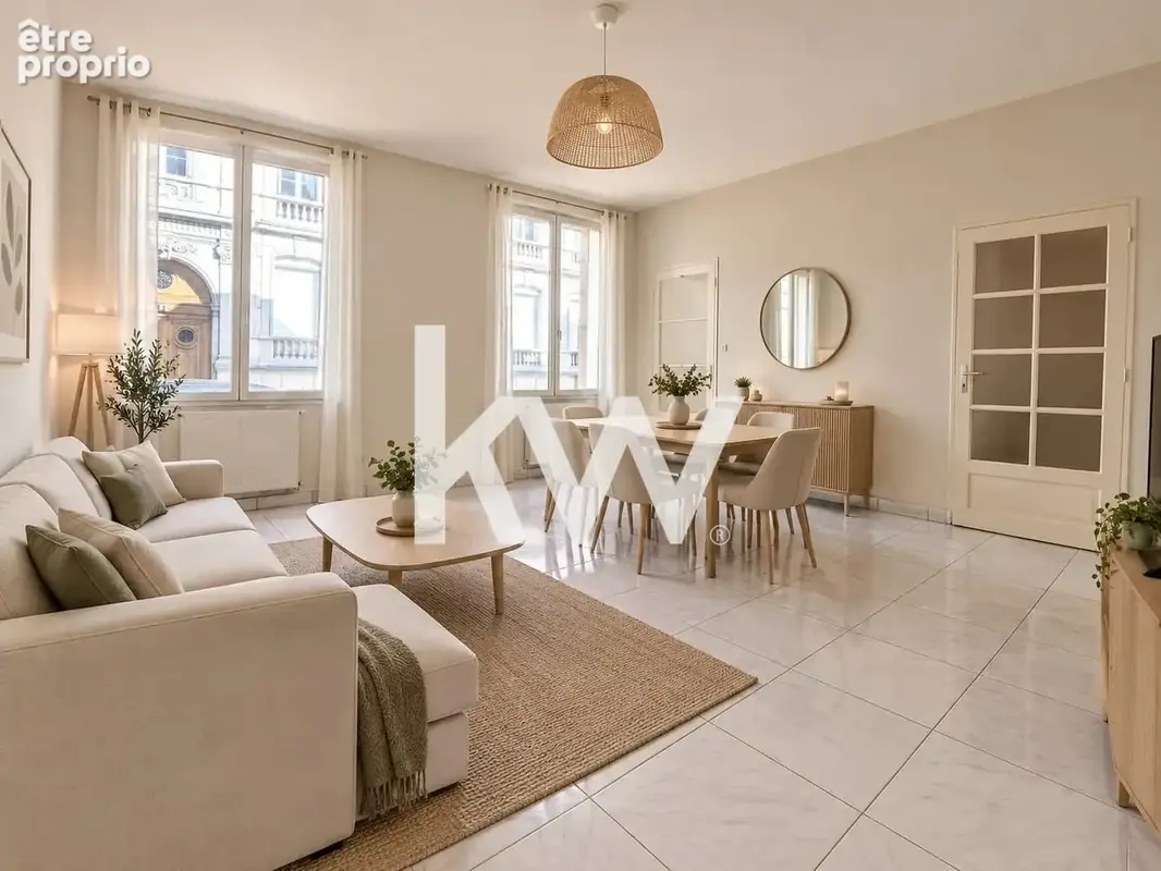 Appartement à SAINT-ETIENNE