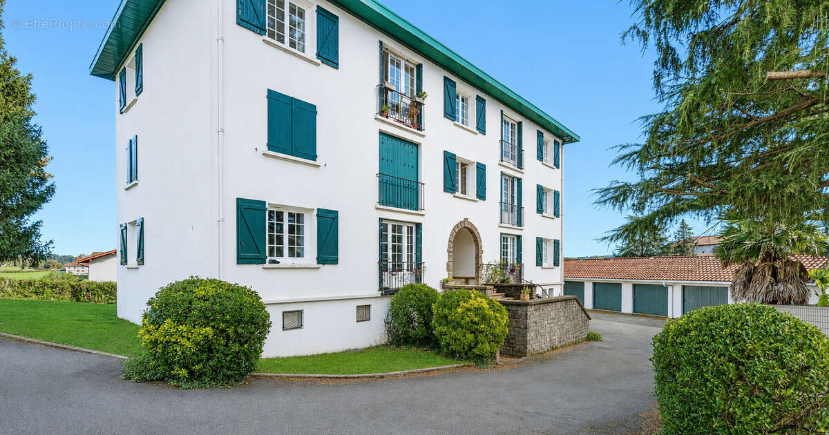 Appartement à URRUGNE