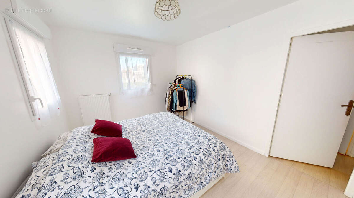 Appartement à IVRY-SUR-SEINE