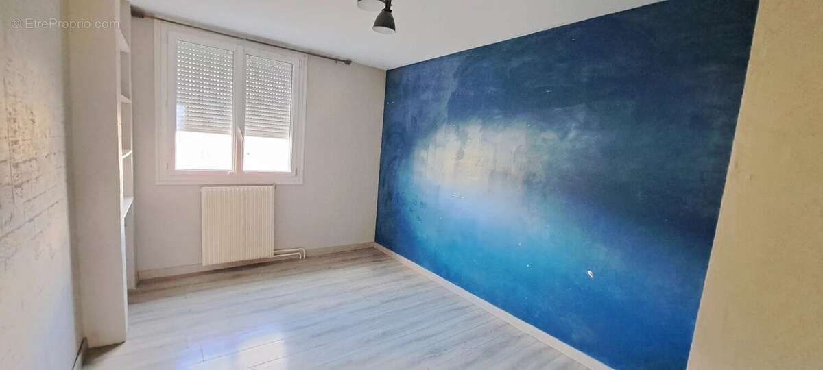 Appartement à LE PONT-DE-CLAIX