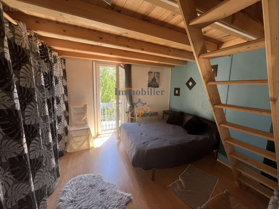 Vente maison de village avec grande terrasse. - photo 9