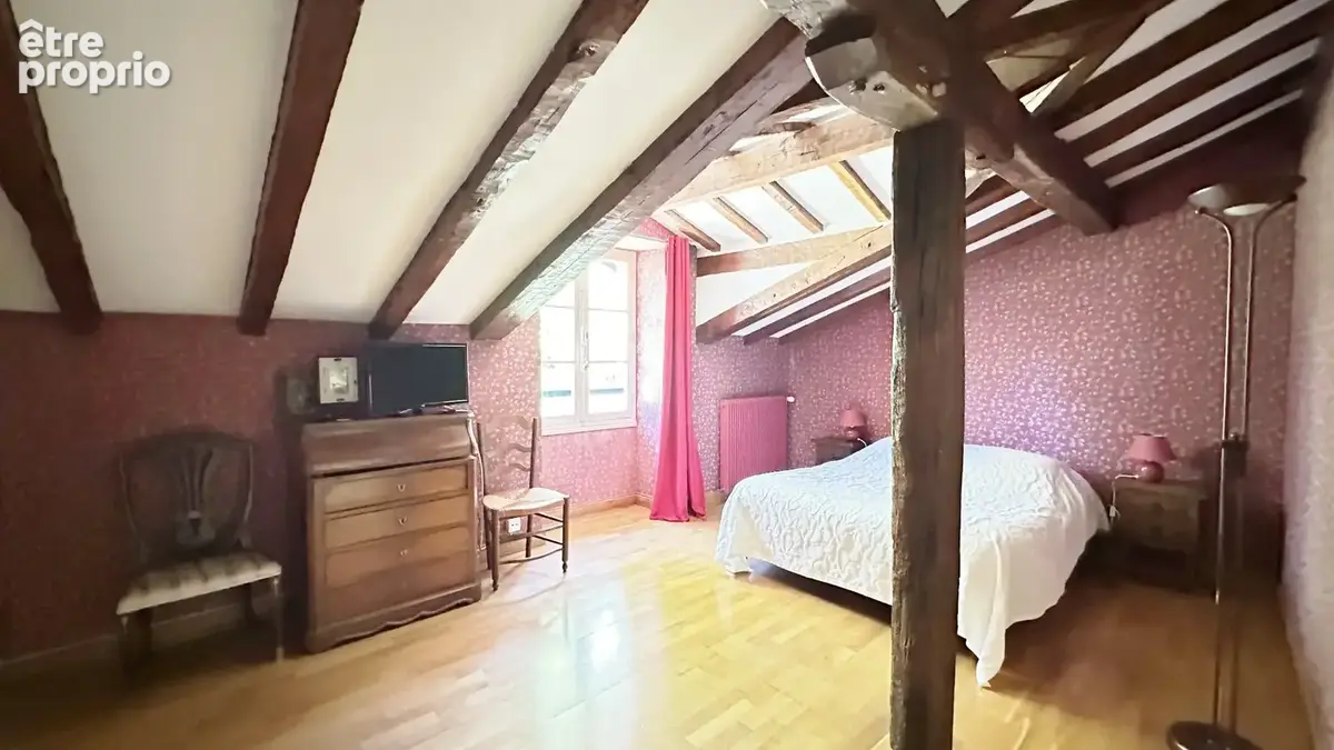 Propriete d' exception sur 3 hectares de 450 m2 habitables - photo 22