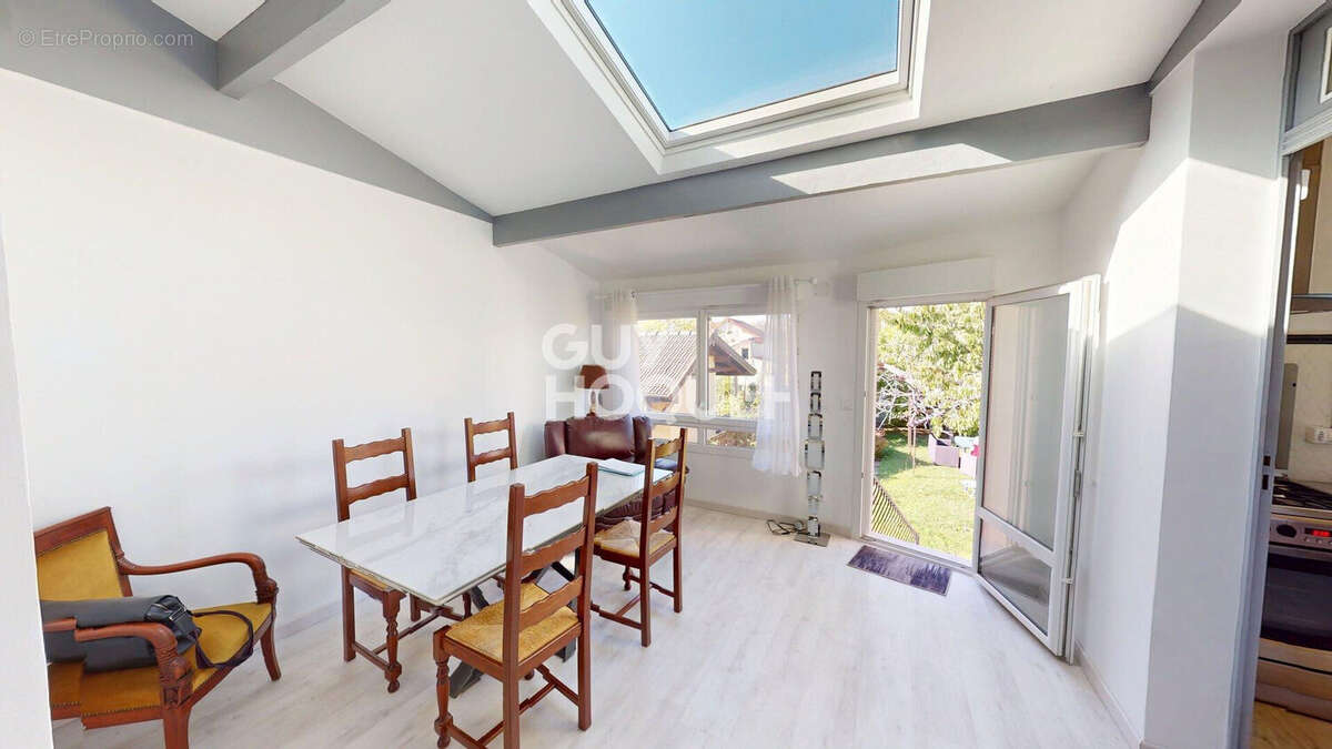 Maison à LES PAVILLONS-SOUS-BOIS