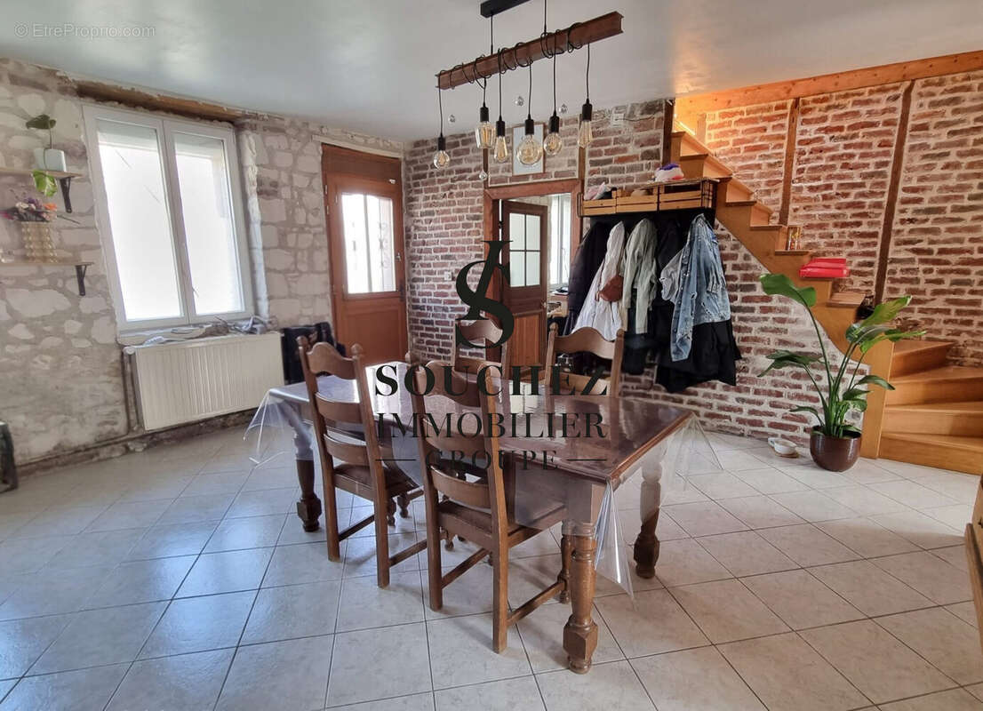 Maison 98 m² à Camblain-L'abbe  - photo 3