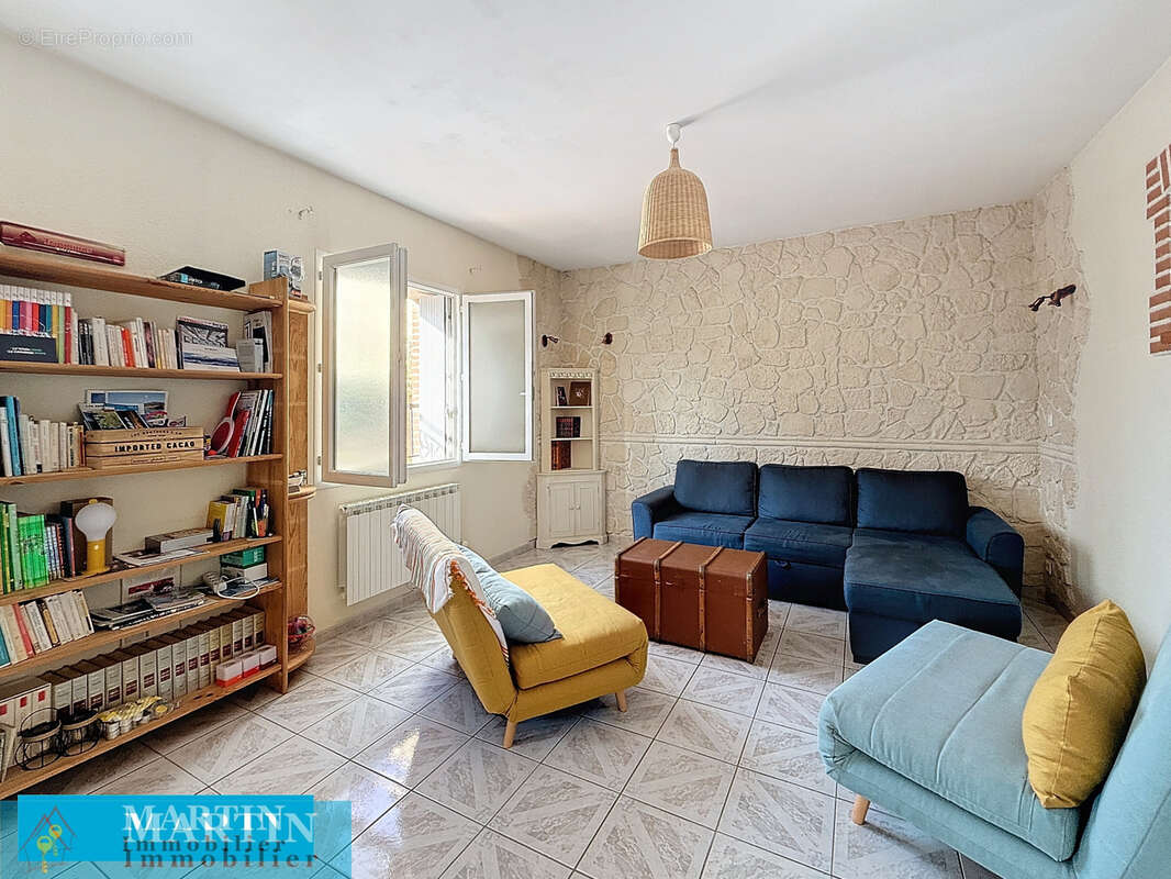 Maison en pierre avec jardin - photo 8
