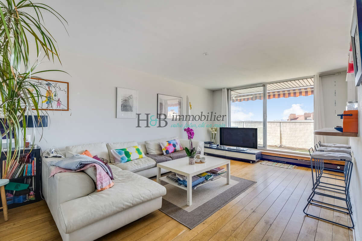 Appartement à PARIS-13E