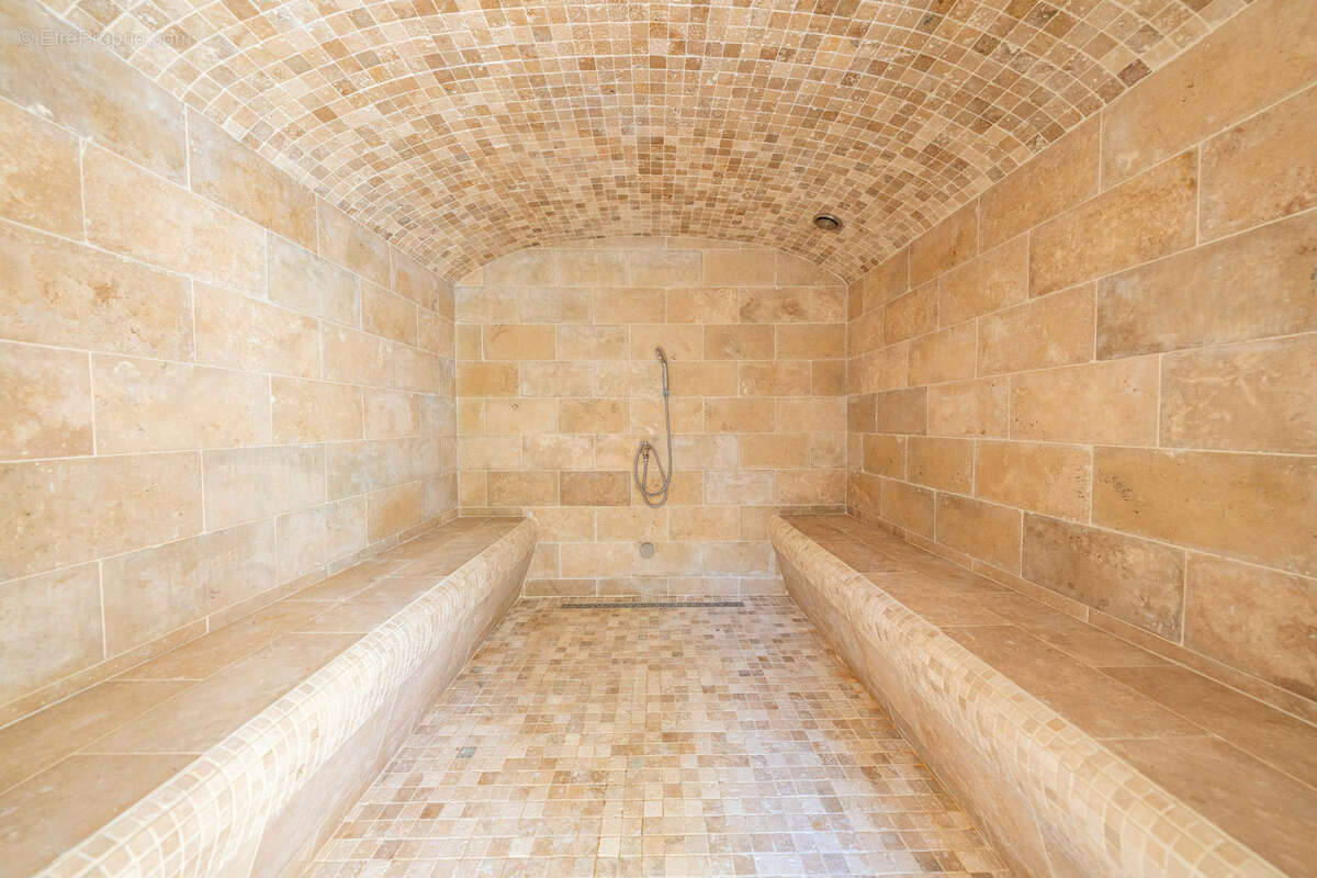 Maison à LA COLLE-SUR-LOUP