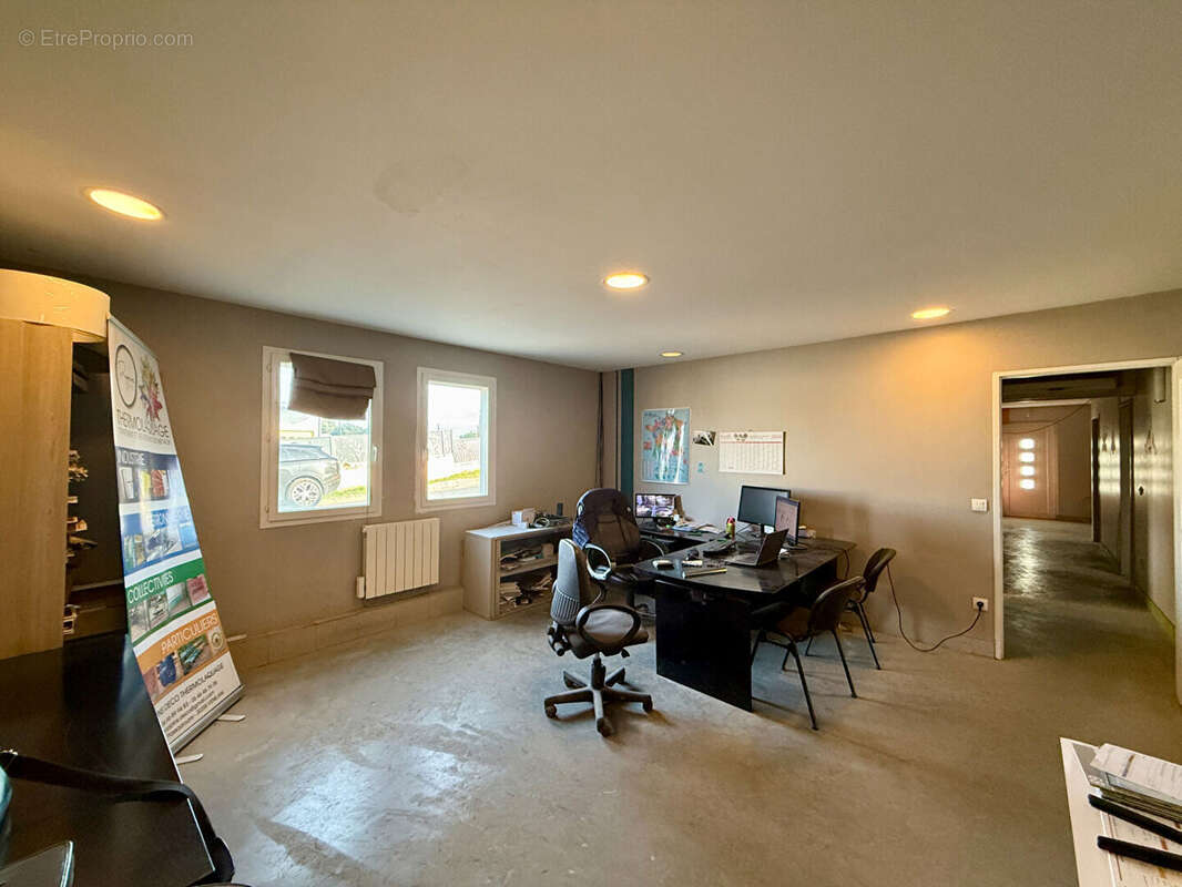 Maison à BAGNOLS-SUR-CEZE