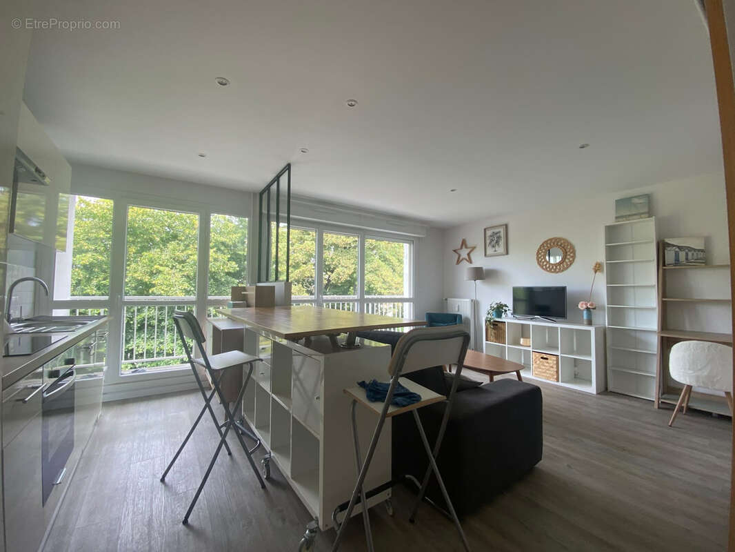 Appartement à BORDEAUX