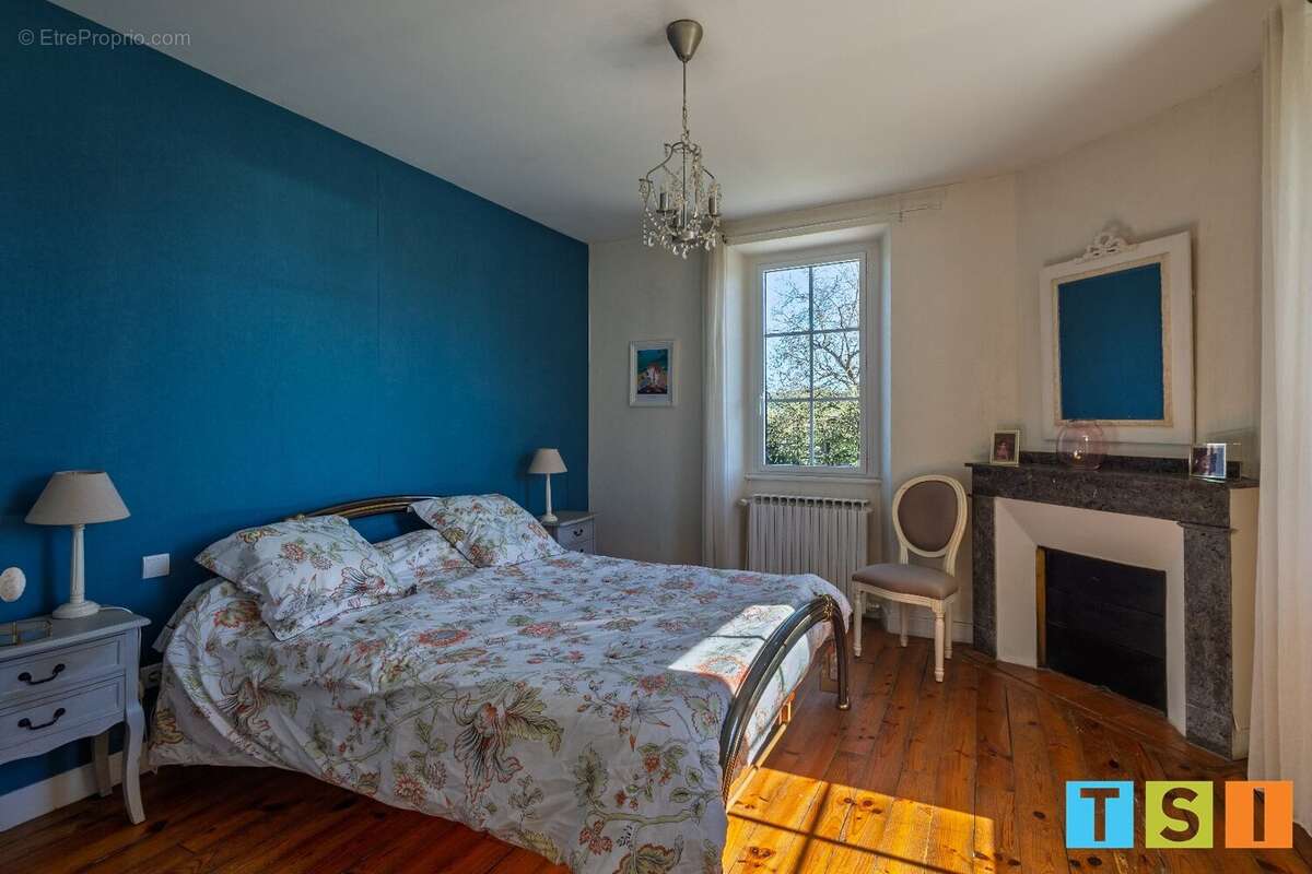 Maison à MAZERES-SUR-SALAT