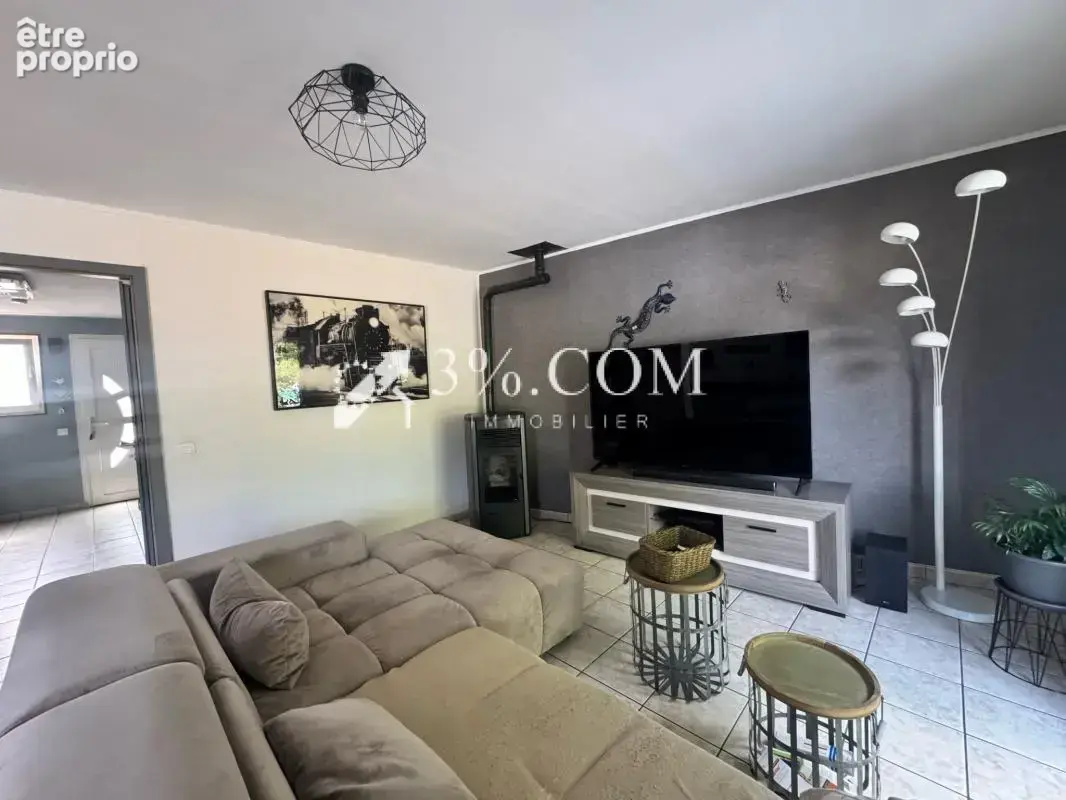 3%COM Jolie  maison mitoyenne 3 chambres et jardin - photo 4