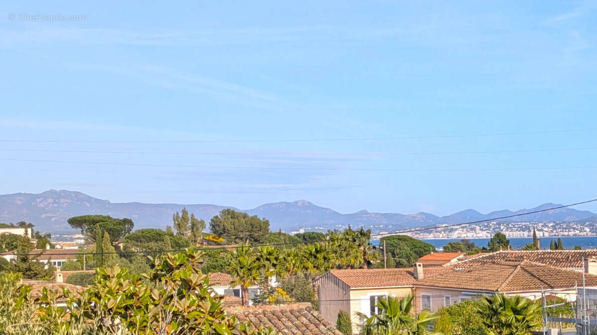 Maison à FREJUS