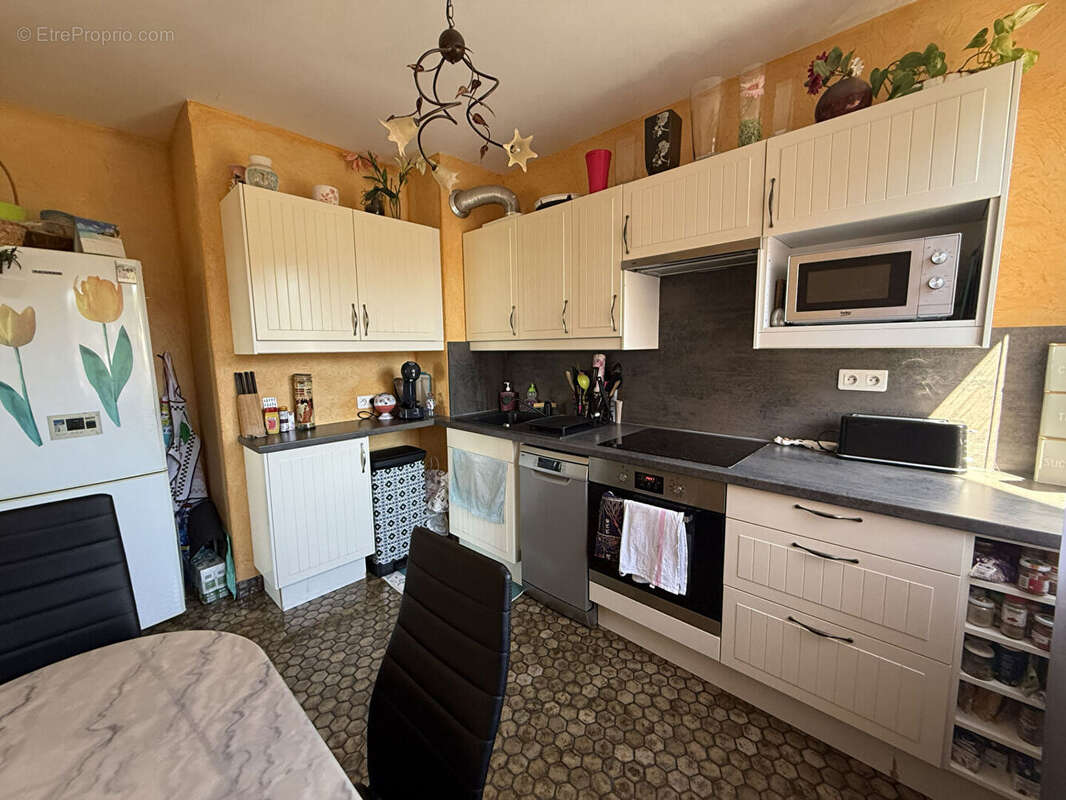 Appartement à TASSIN-LA-DEMI-LUNE
