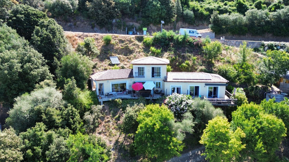 Villa avec gîte indépendant et vue mer & montagne - photo 3