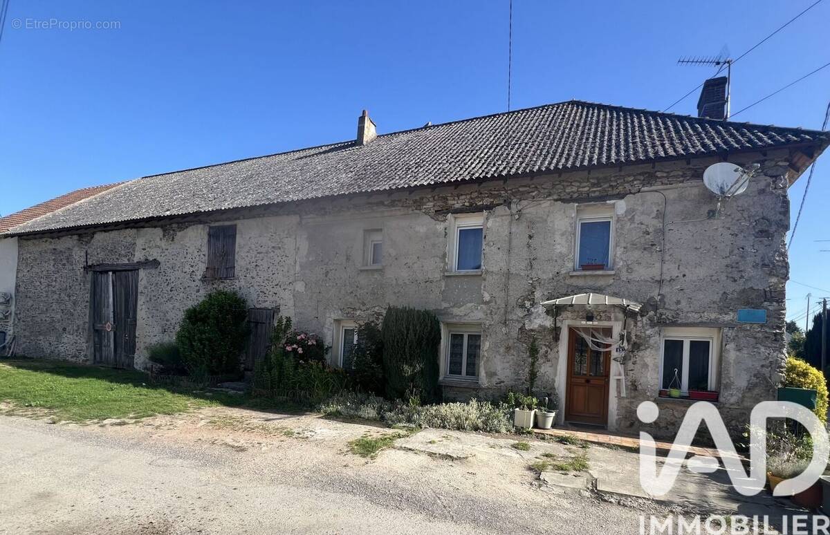 Photo 1 - Maison à JOUY-SUR-MORIN