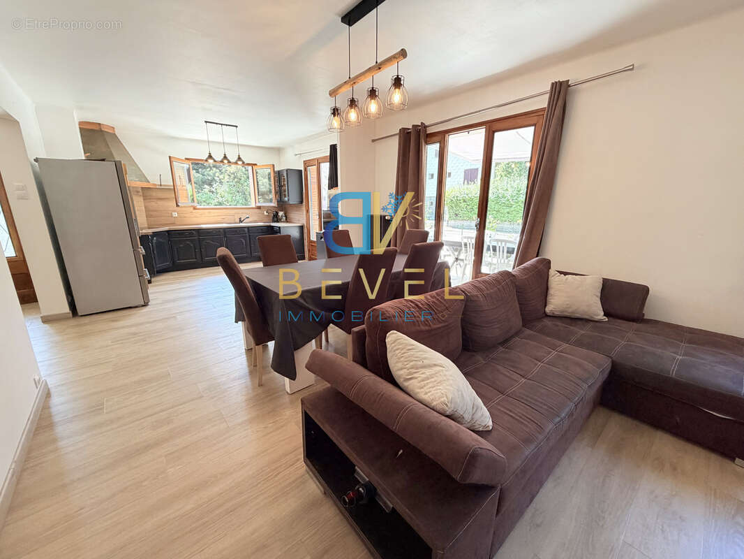 (73) villargondran - superbe maison - rare sur le secteur - photo 3