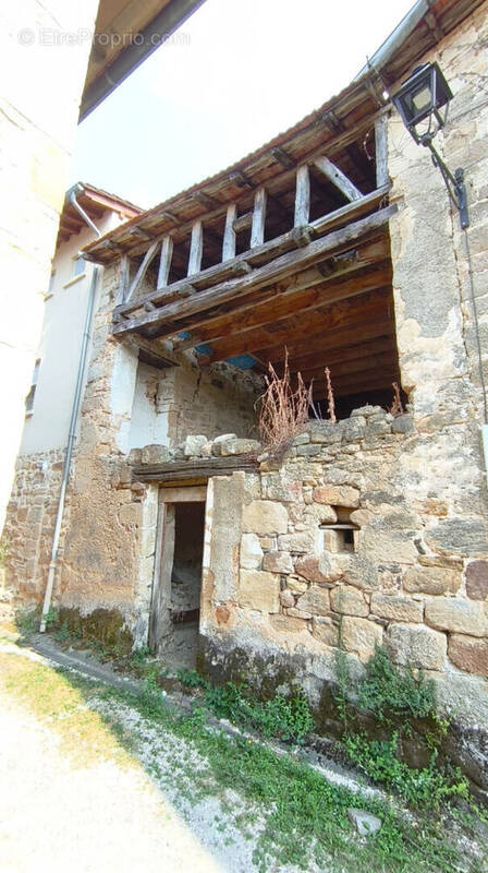 Maison à CARDAILLAC