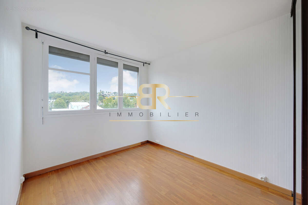 Appartement à LE PERREUX-SUR-MARNE