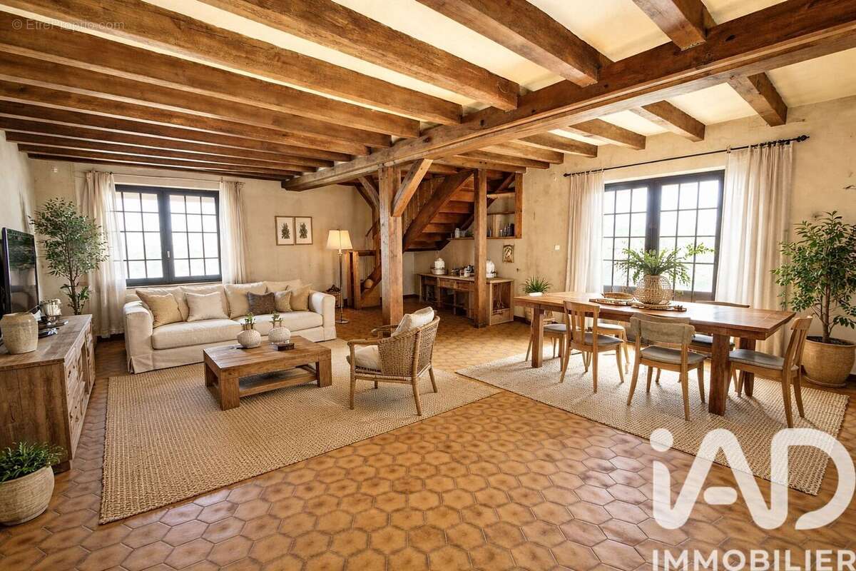 Maison 164 m² à Sully-Sur-Loire  - photo 9