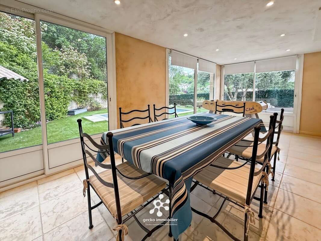 Maison à CAGNES-SUR-MER